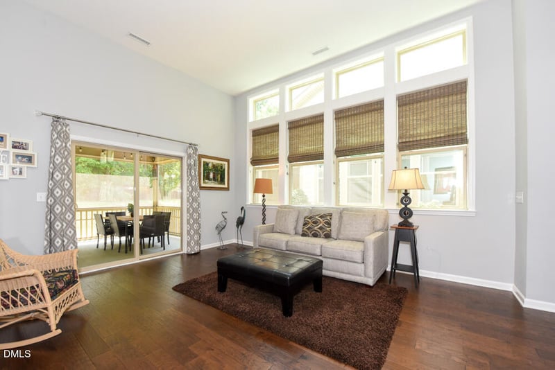 174 Ellsworth Manor Dr, Hillsborough, NC 27278