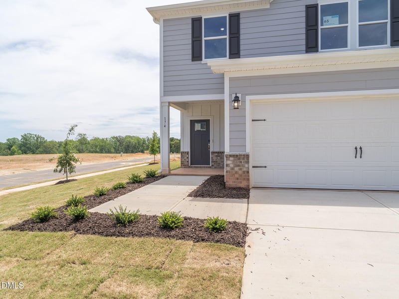 174 Field Sparrow Way, Clayton, NC 27520