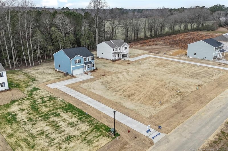 174 Harriette Ct, Lillington, NC 27546