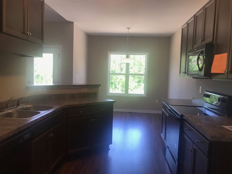 174 Kandypoo Dr, Four Oaks, NC 27524