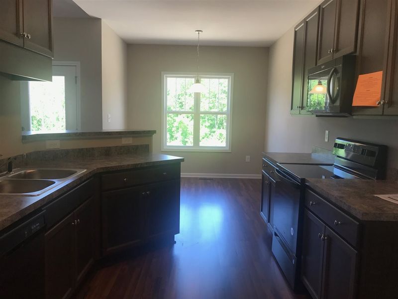 174 Kandypoo Dr, Four Oaks, NC 27524