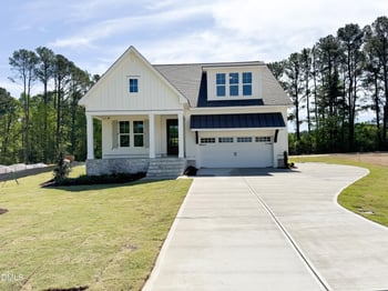 174 Summerlin Dr, Clayton, NC 27527