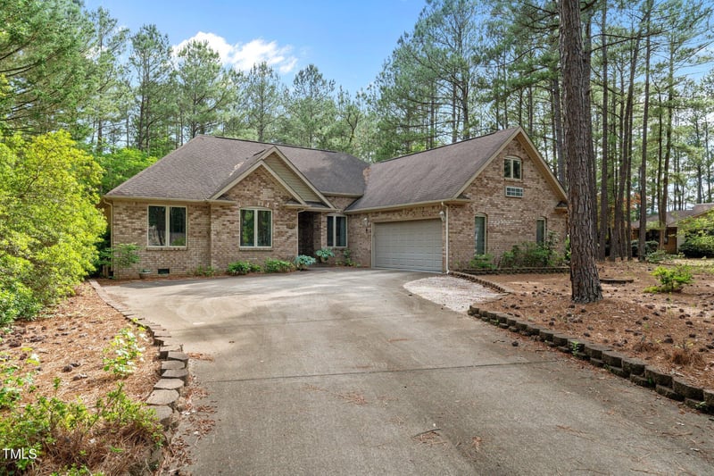 174 Woodwedge Way, Sanford, NC 27332