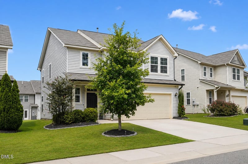 174 Wrenwood Dr, Clayton, NC 27527