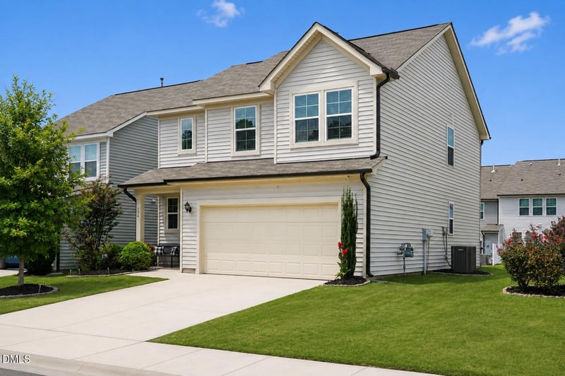 174 Wrenwood Dr, Clayton, NC 27527