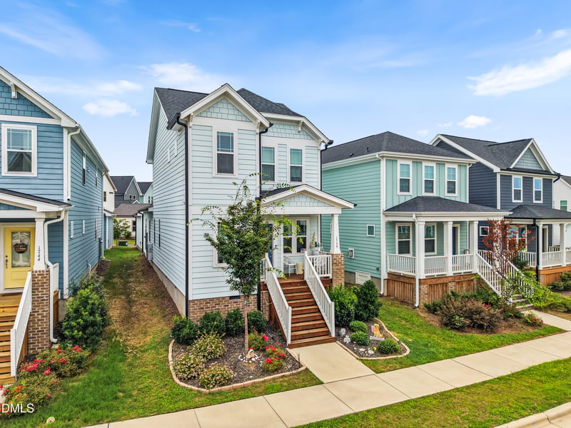 1740 Piney Falls Dr, Wendell, NC 27591