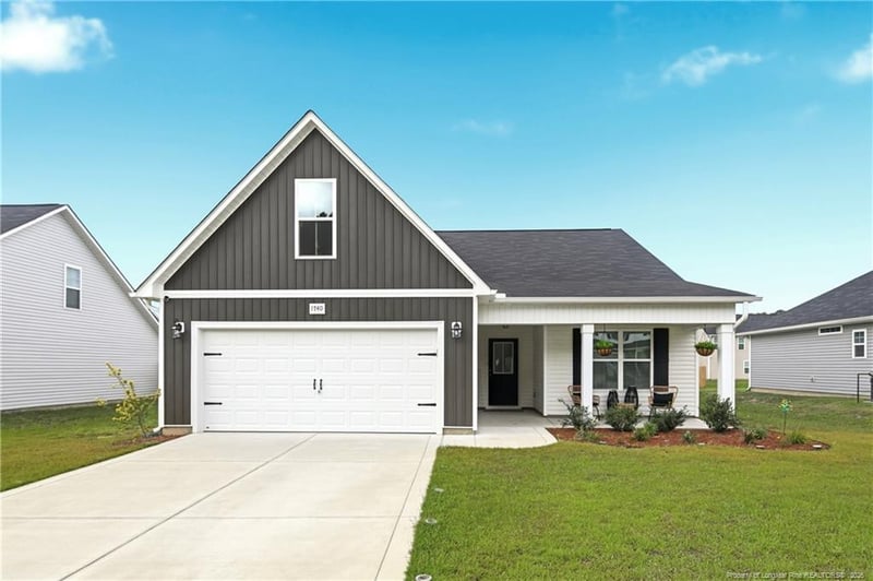 1740 Ragsdale Rd, Hope Mills, NC 28348
