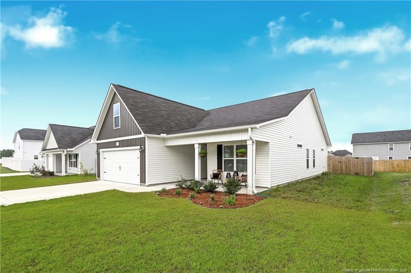 1740 Ragsdale Rd, Hope Mills, NC 28348