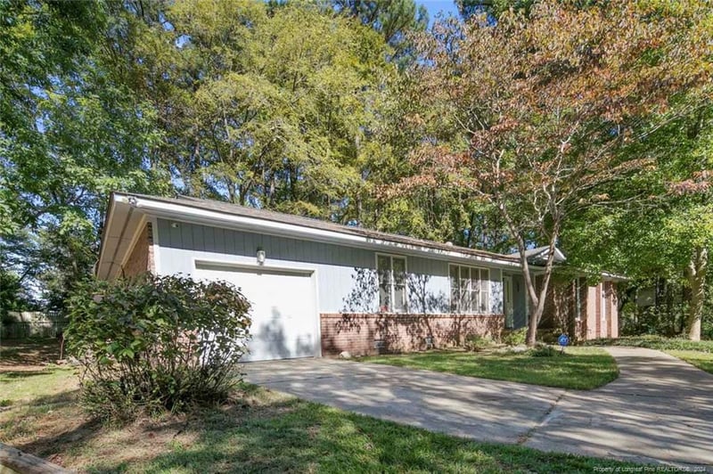 1740 Tryon Dr, Fayetteville, NC 28303
