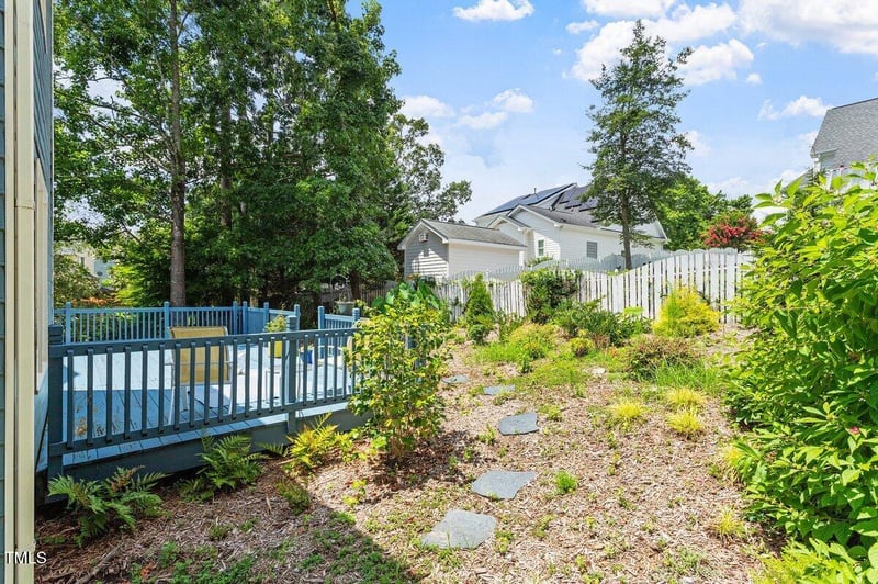 1741 Farmington Grove Dr, Raleigh, NC 27614