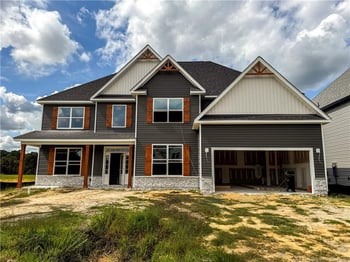 1743 Smith Farm St, Fayetteville, NC 28306