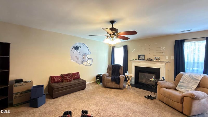 1745 Honey Springs Ave, Fuquay Varina, NC 27526