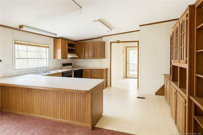 1745 Smoky Canyon Dr, Hope Mills, NC 28348