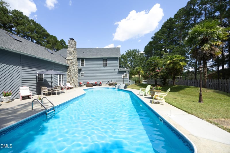 1746 Little Divine Rd, Selma, NC 27576
