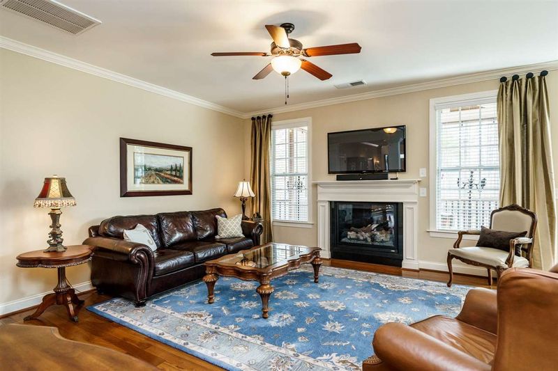 1747 Venezia Way, Apex, NC 27502