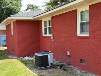 1747 Wayne Ln, Fayetteville, NC 28304