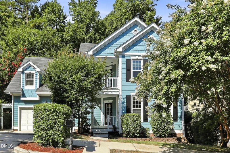 1748 Town Home Dr, Apex, NC 27502
