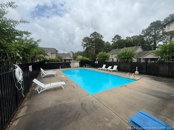175 Aloha Dr, Fayetteville, NC 28311