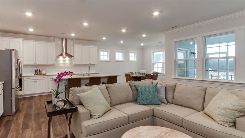 175 Auburn Village Blvd #100, Raleigh, NC 27610