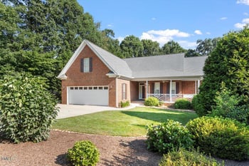 175 Georgetown Woods Dr, Youngsville, NC 27596