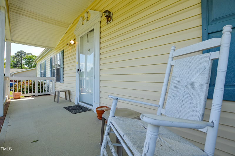 175 Hunters Landing Dr, Smithfield, NC 27577
