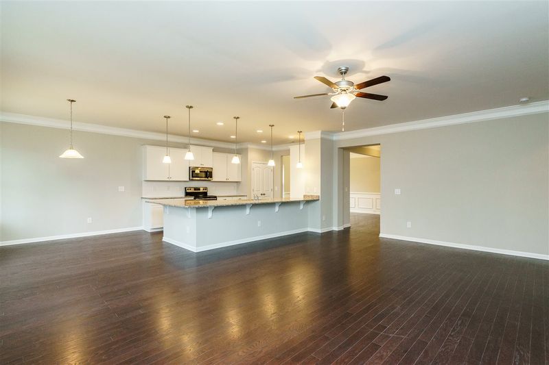 175 Live Oak Dr, Louisburg, NC 27549