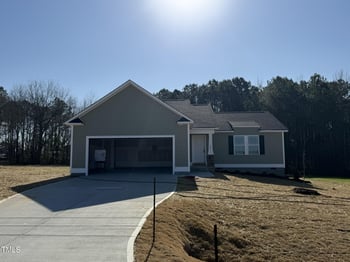 175 Magnolia Run Way, Benson, NC 27504