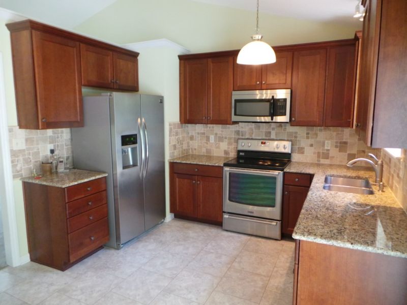 175 Mill Creek Dr, Youngsville, NC 27596