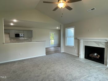 175 Oakfield Trace Dr, Four Oaks, NC 27524