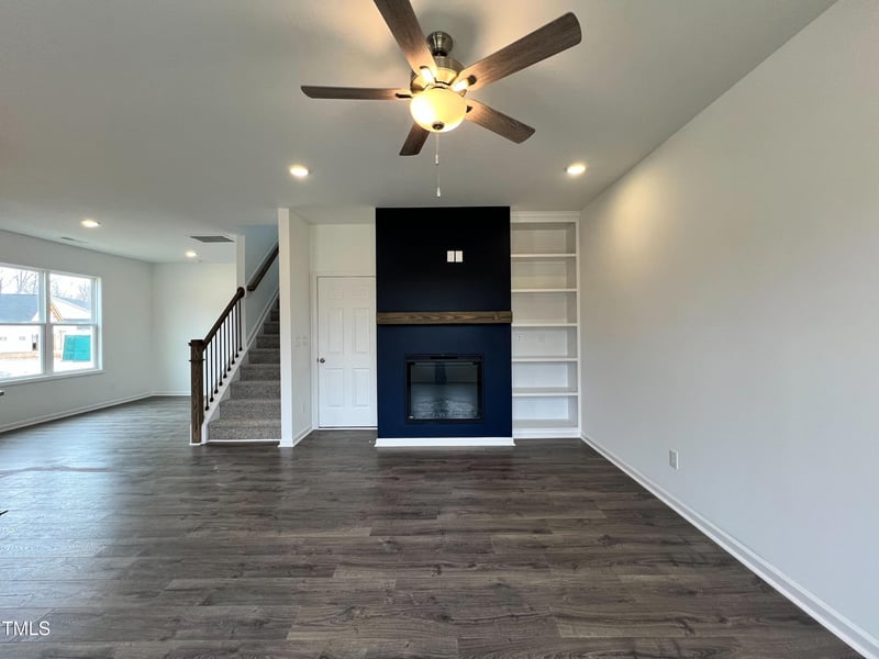 175 W Saltgrass Ln, Smithfield, NC 27577