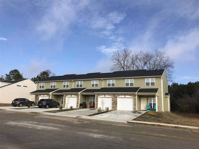 175 Sunnyview Ln, Clayton, NC 27520