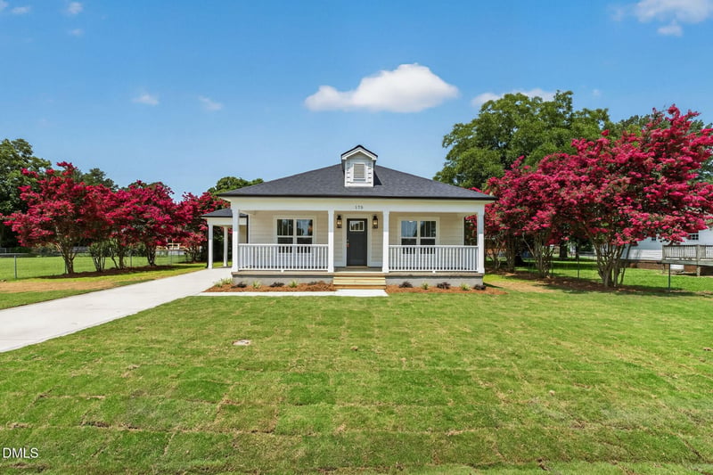 175 Tracy Ln, Dunn, NC 28334