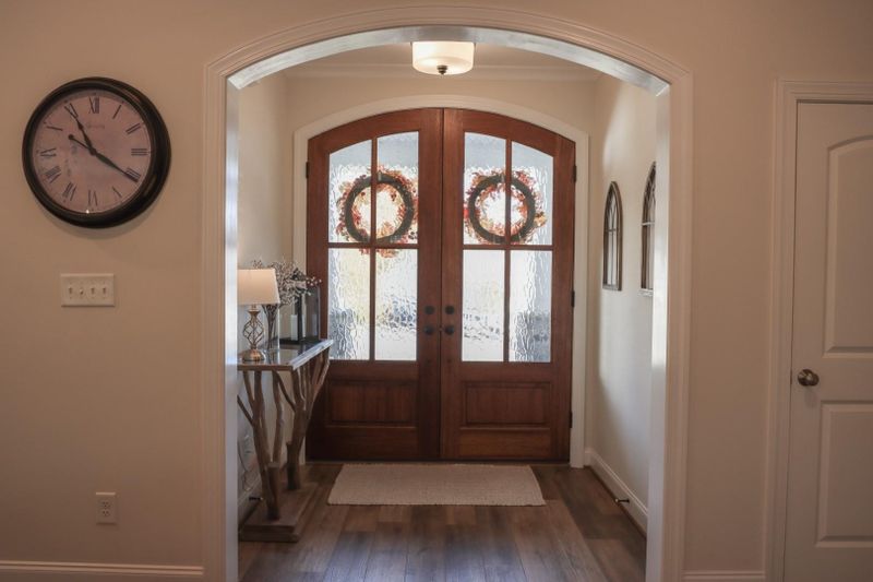 175 Walking Trl, Youngsville, NC 27596