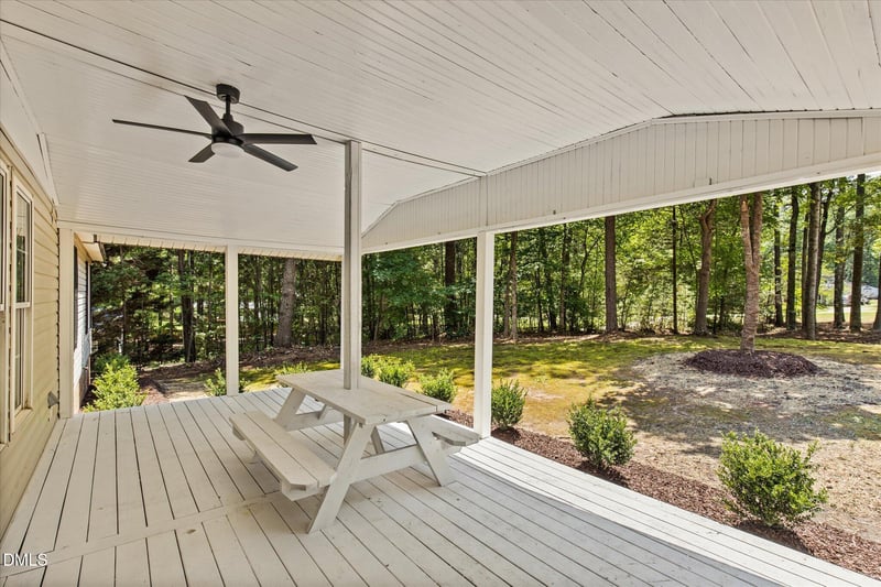 175 Windsong Ln, Youngsville, NC 27596