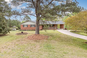 1750 Spring Valley Lake Rd, Henderson, NC 27537