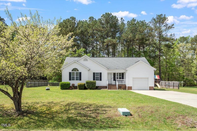 1752 Cobblestone Dr, Creedmoor, NC 27522