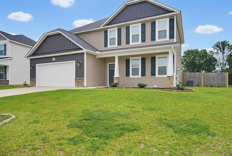 1752 Stackhouse Dr, Fayetteville, NC 28314