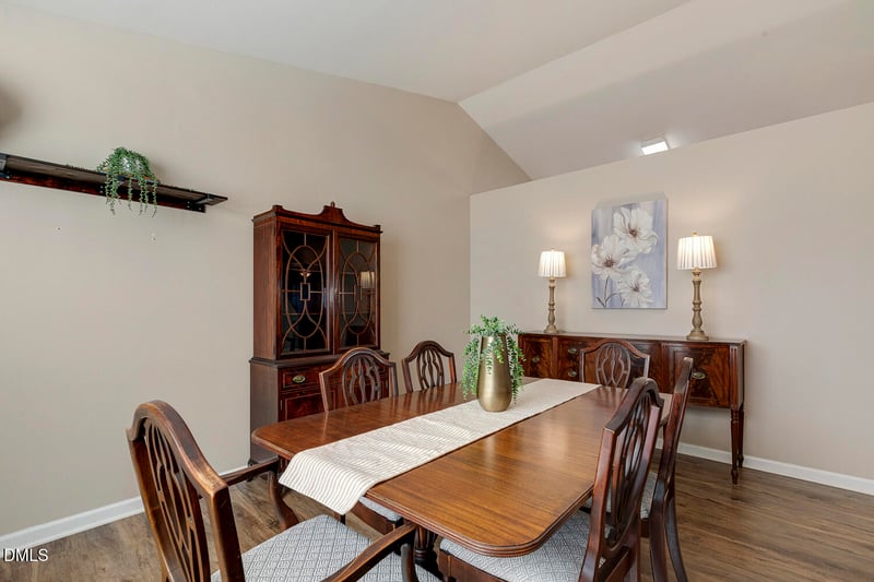 1753 Ridge Heights Dr, Fuquay Varina, NC 27526