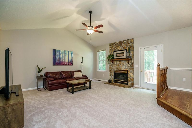 1755 Indian Camp Rd, Clayton, NC 27520