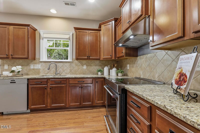 1756 Laurel Park Pl, Cary, NC 27511