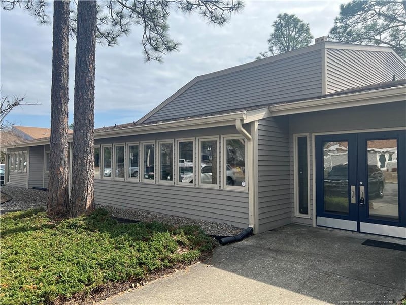 1756 Metro Medical Dr, Fayetteville, NC 28304