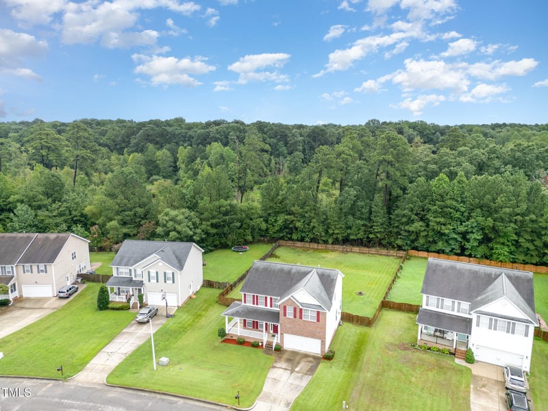 1758 Ravenwing Dr, Fuquay Varina, NC 27526