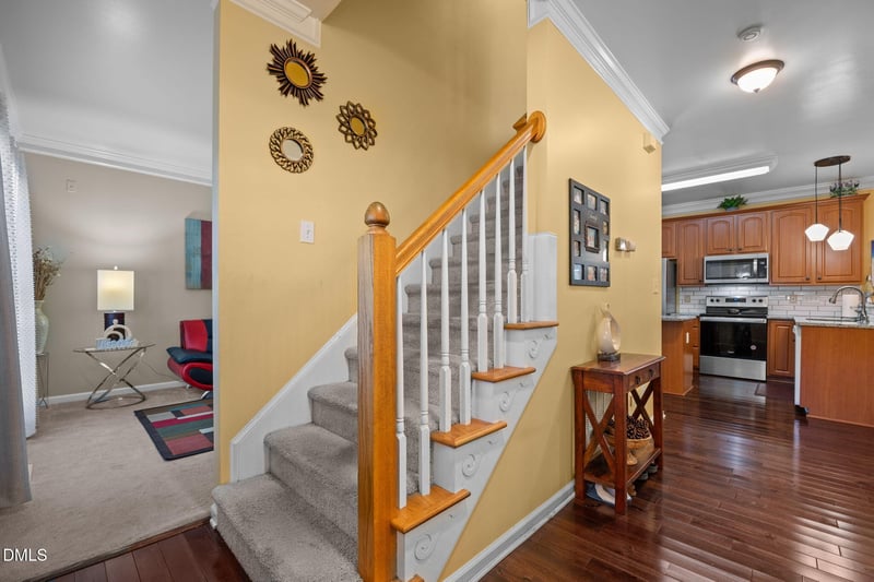 1758 Rowsby Ct, Wake Forest, NC 27587