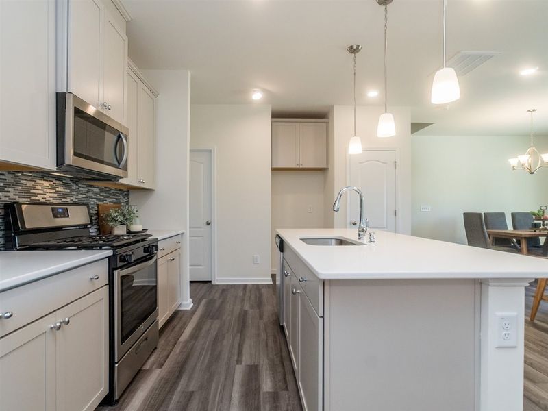 1759 Clayfire Dr, Cary, NC 27519