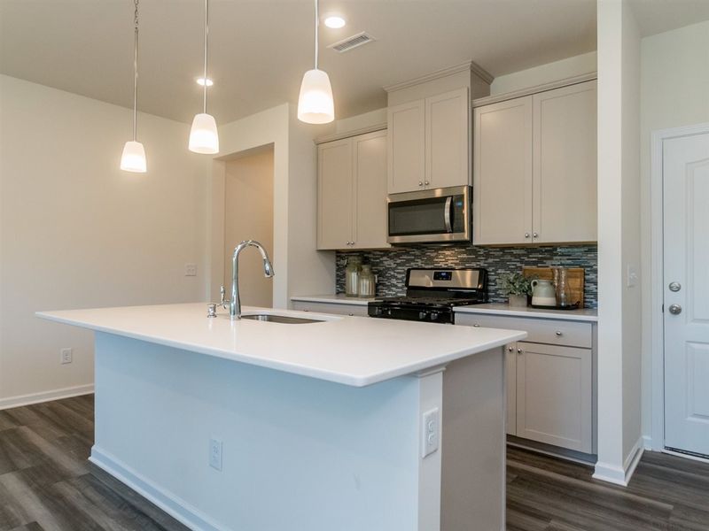 1759 Clayfire Dr, Cary, NC 27519
