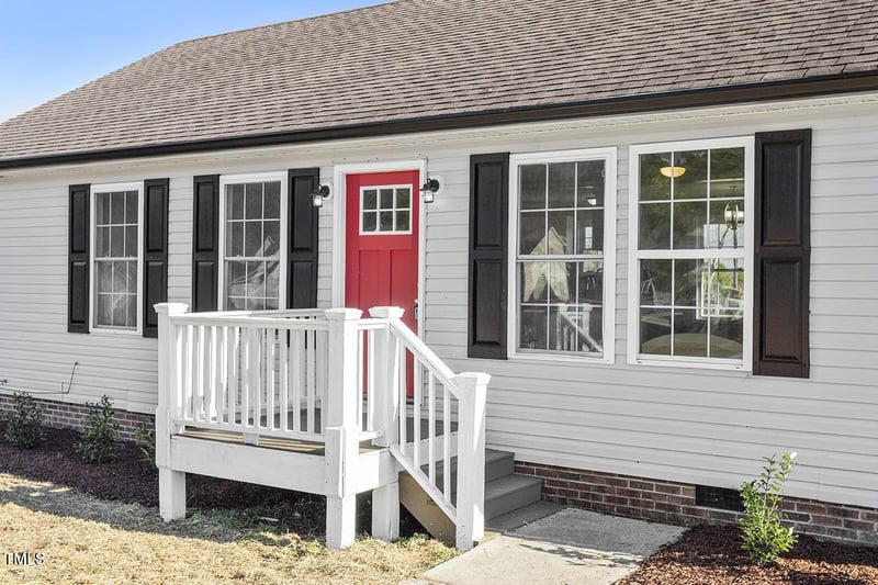 176 Clear Water Dr, Smithfield, NC 27577