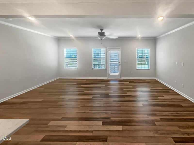 176 Daisy Meadow Ln, Wake Forest, NC 27587