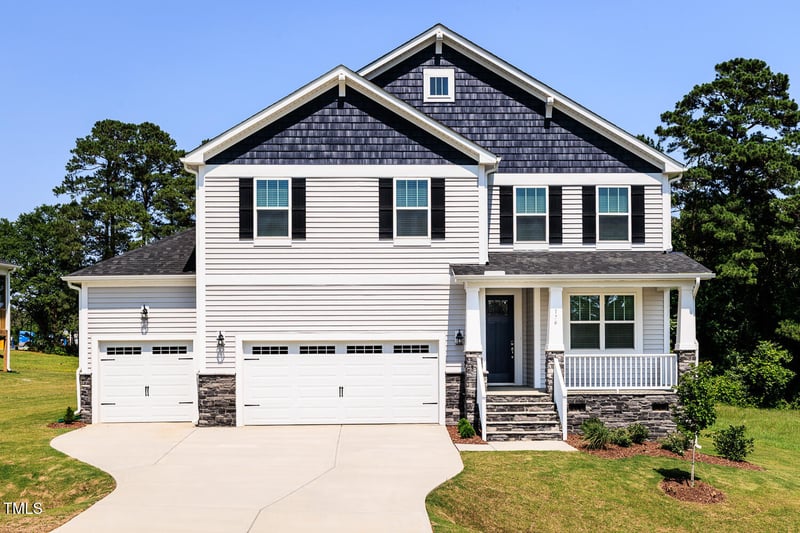 176 Golfview Ave, Benson, NC 27504