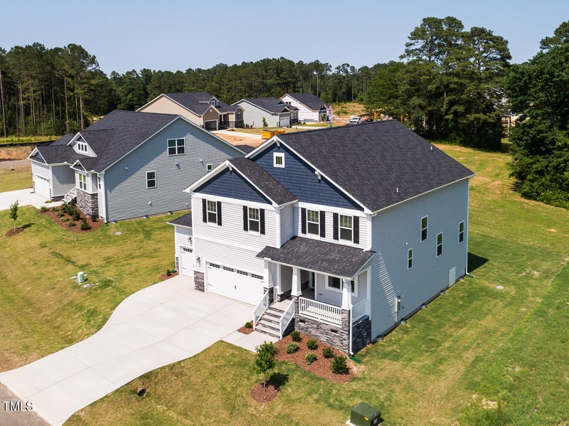 176 Golfview Ave, Benson, NC 27504