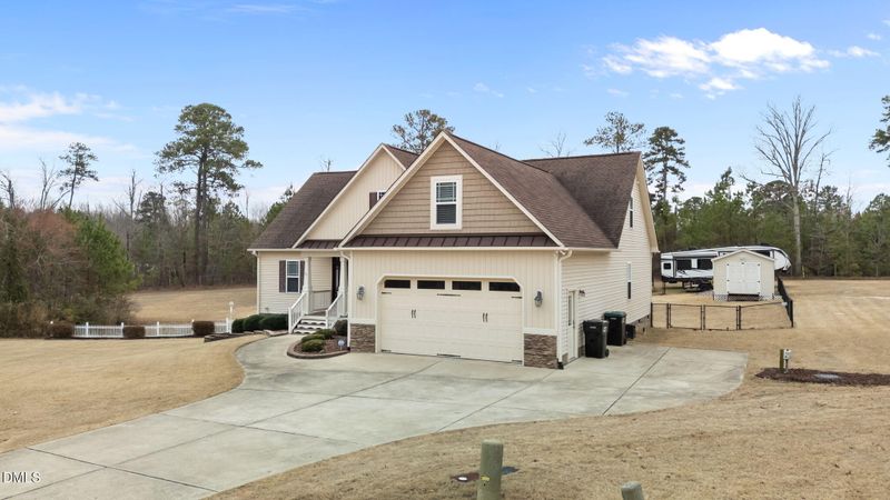 176 Hannah Dr, Clayton, NC 27520